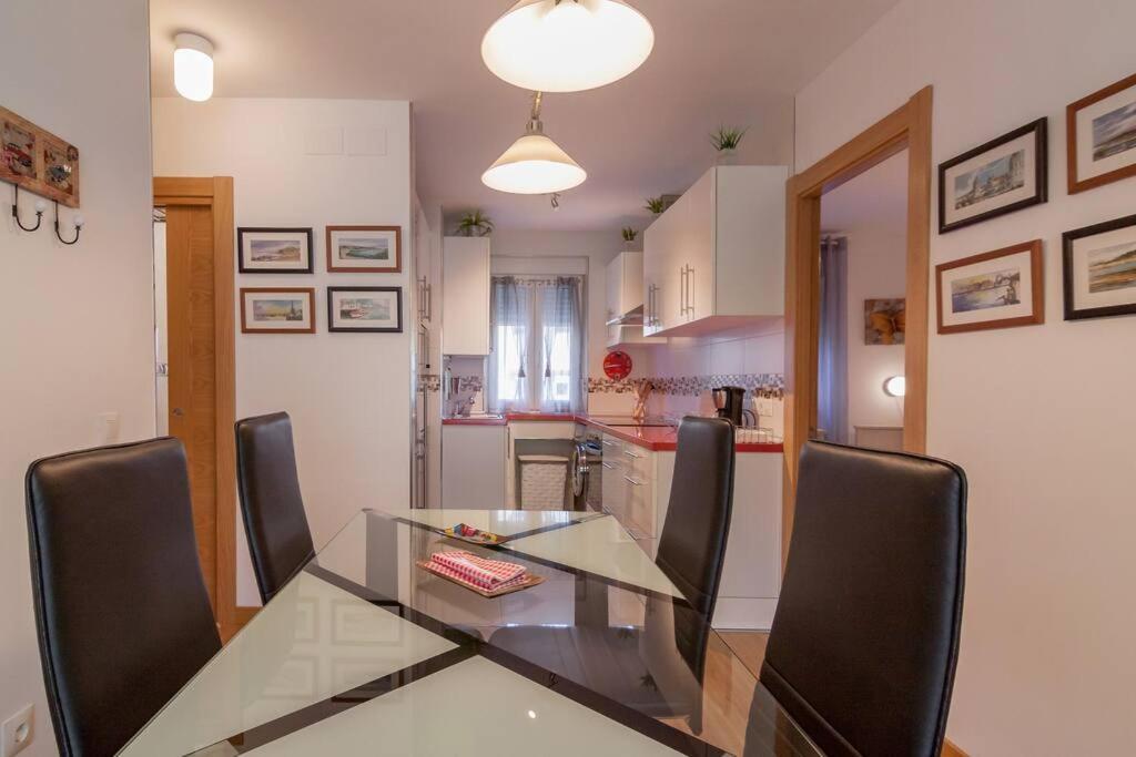 Davila Park'S Apartment Wifi Сантандер Екстер'єр фото