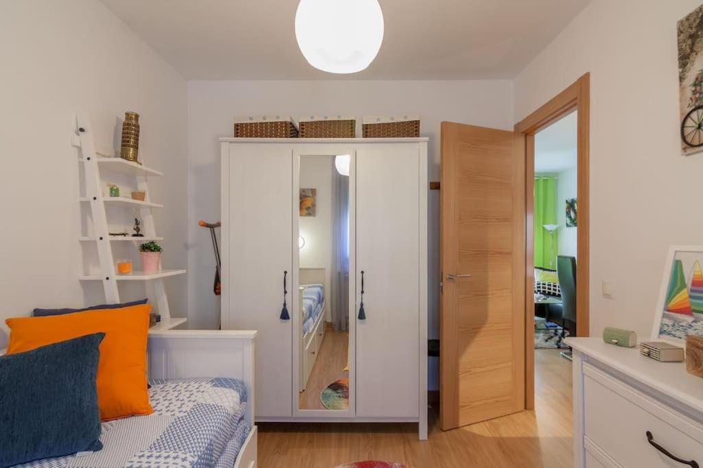 Davila Park'S Apartment Wifi Сантандер Екстер'єр фото